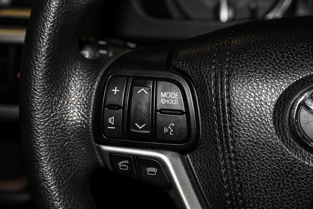 2015 Toyota Kluger GX GSU50R