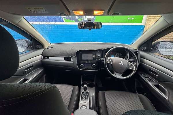 2014 Mitsubishi Outlander ES ZJ