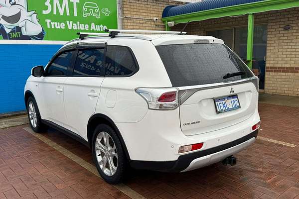 2014 Mitsubishi Outlander ES ZJ