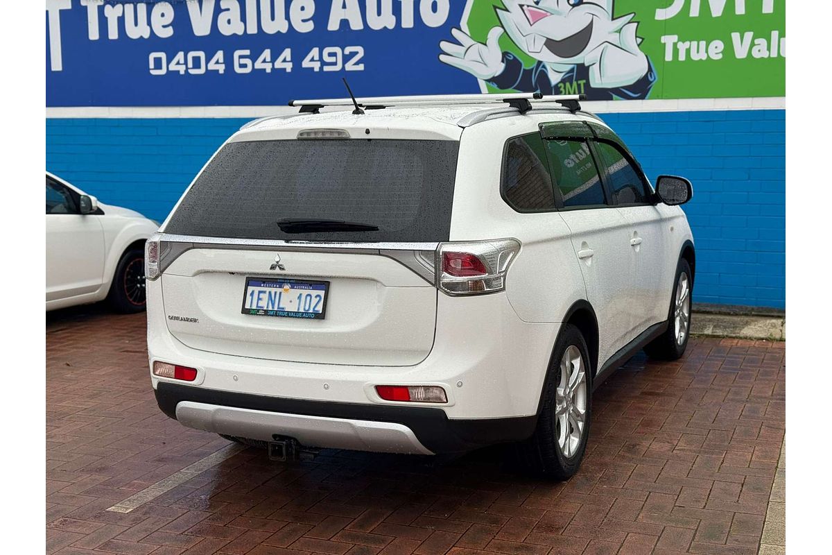 2014 Mitsubishi Outlander ES ZJ