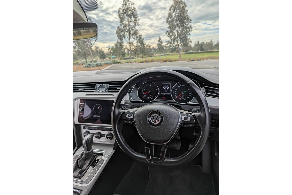 2019 Volkswagen Passat 132 TSI Comfortline 3C MY19