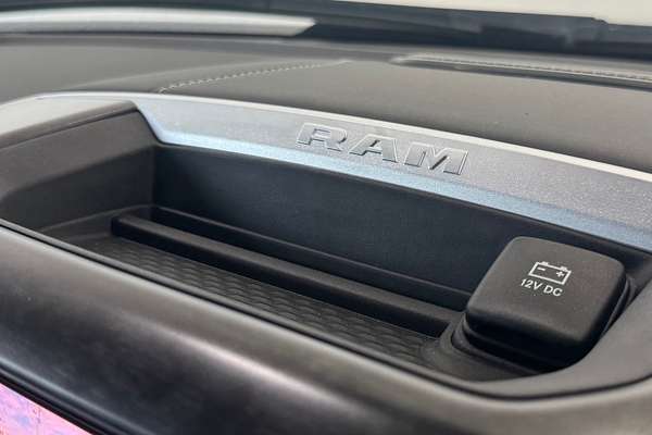 2023 RAM 1500 Big Horn DT 4X4 LWB