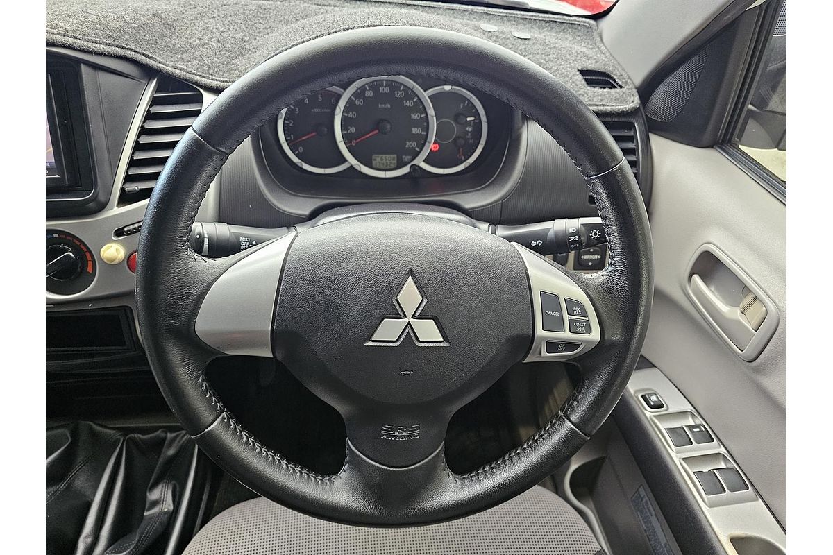 2012 Mitsubishi Triton GL-R MN 4X4