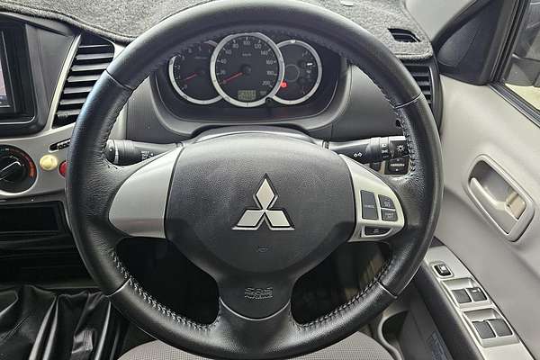 2012 Mitsubishi Triton GL-R MN 4X4