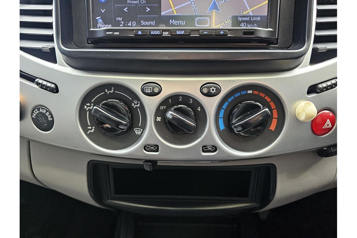 2012 Mitsubishi Triton GL-R MN 4X4
