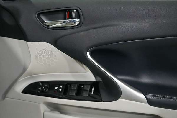 2012 Lexus IS IS250 Prestige GSE20R