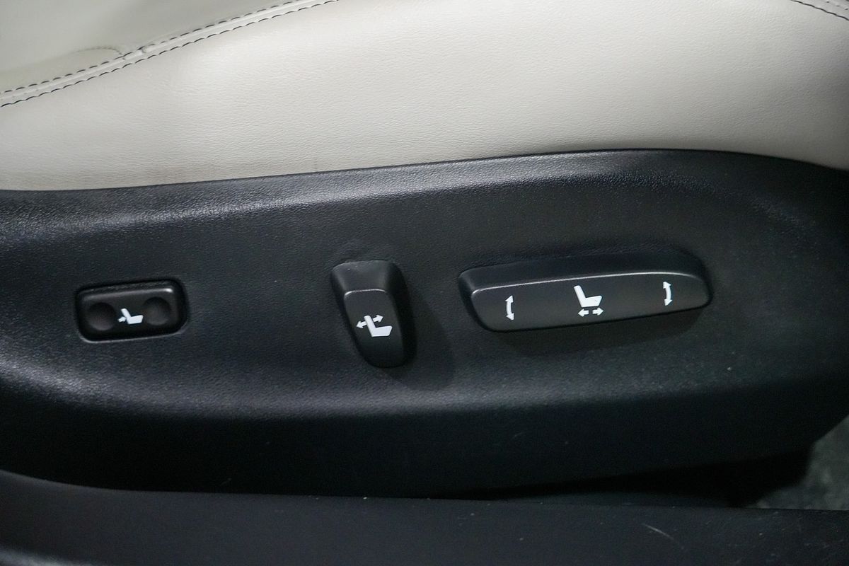 2012 Lexus IS IS250 Prestige GSE20R