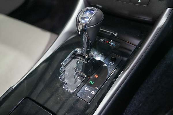 2012 Lexus IS IS250 Prestige GSE20R