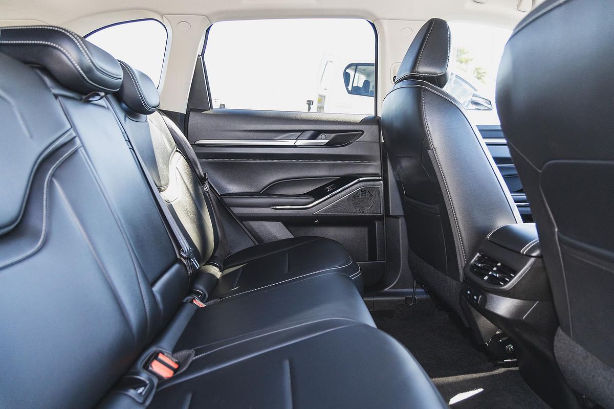 2023 GWM Haval H6 Lux B01