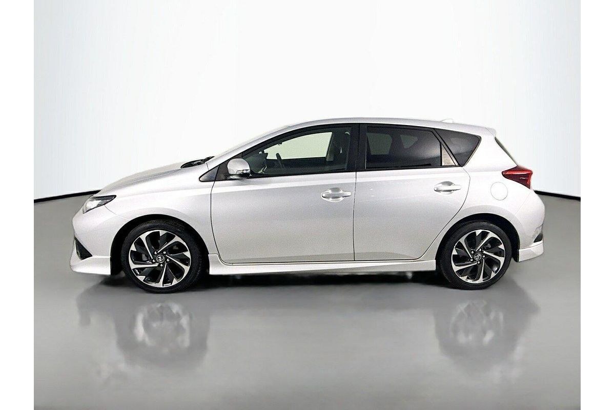 2017 Toyota Corolla SX ZRE182R