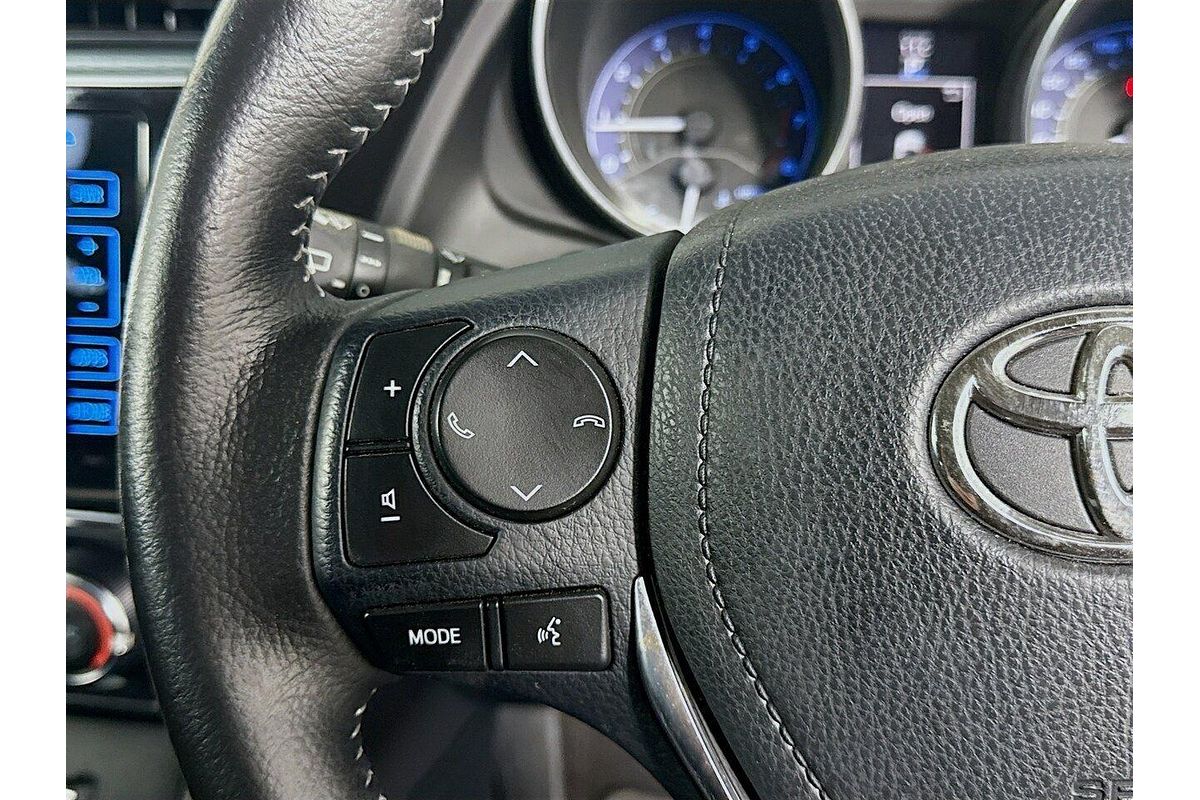 2017 Toyota Corolla SX ZRE182R