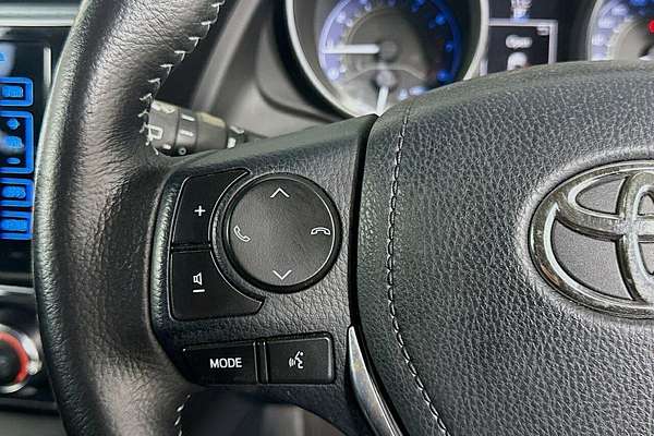 2017 Toyota Corolla SX ZRE182R