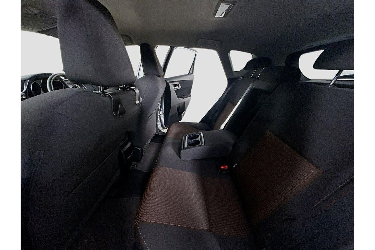 2017 Toyota Corolla SX ZRE182R