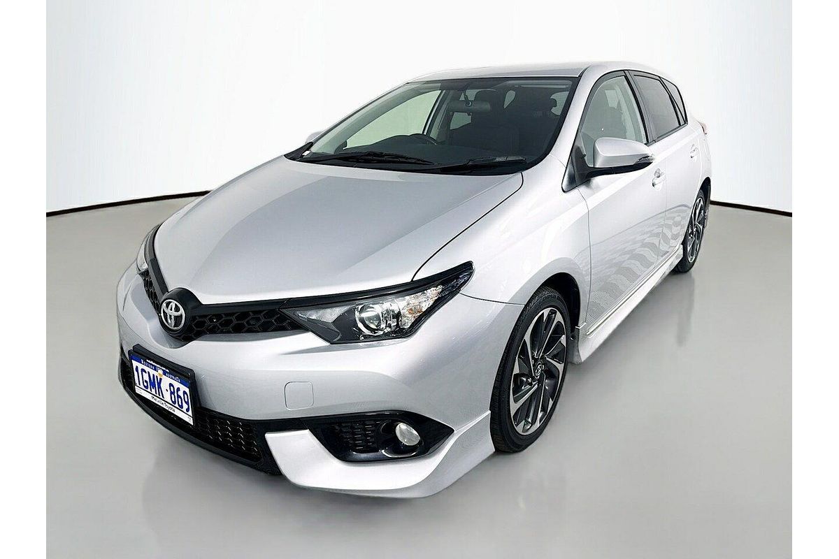 2017 Toyota Corolla SX ZRE182R
