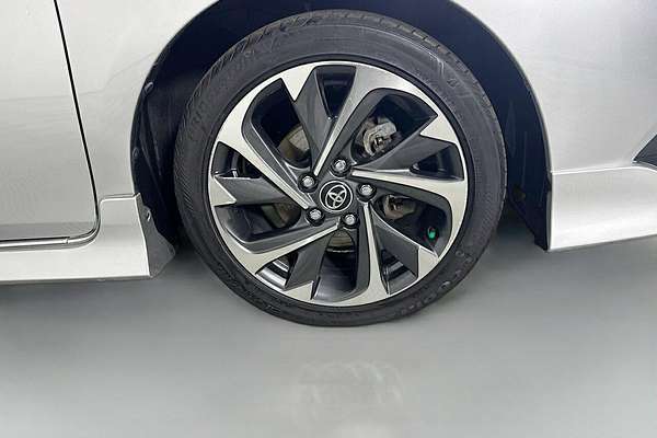 2017 Toyota Corolla SX ZRE182R