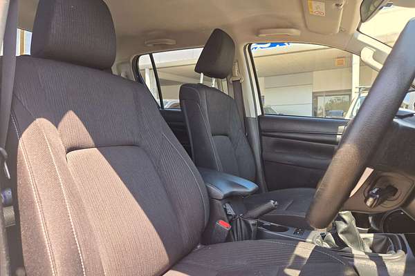 2023 Toyota Hilux SR GUN126R 4X4
