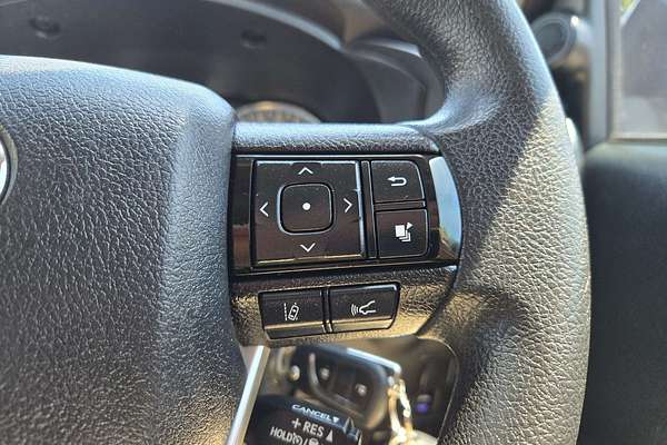 2023 Toyota Hilux SR GUN126R 4X4