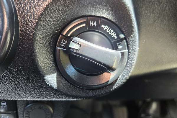 2023 Toyota Hilux SR GUN126R 4X4