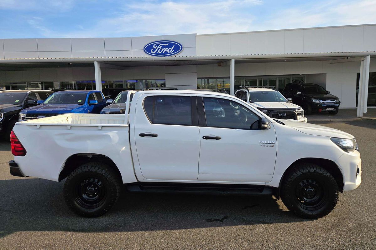2018 Toyota Hilux SR GUN126R 4X4