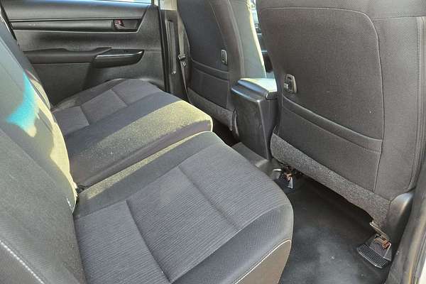 2018 Toyota Hilux SR GUN126R 4X4