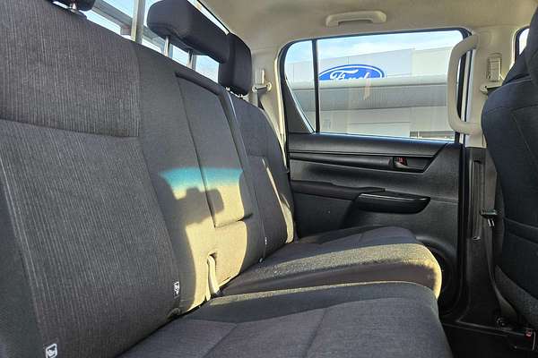2018 Toyota Hilux SR GUN126R 4X4