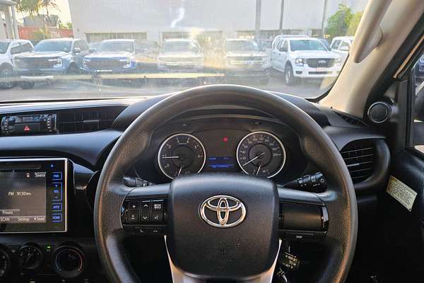 2018 Toyota Hilux SR GUN126R 4X4