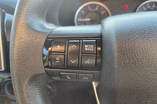 2018 Toyota Hilux SR GUN126R 4X4