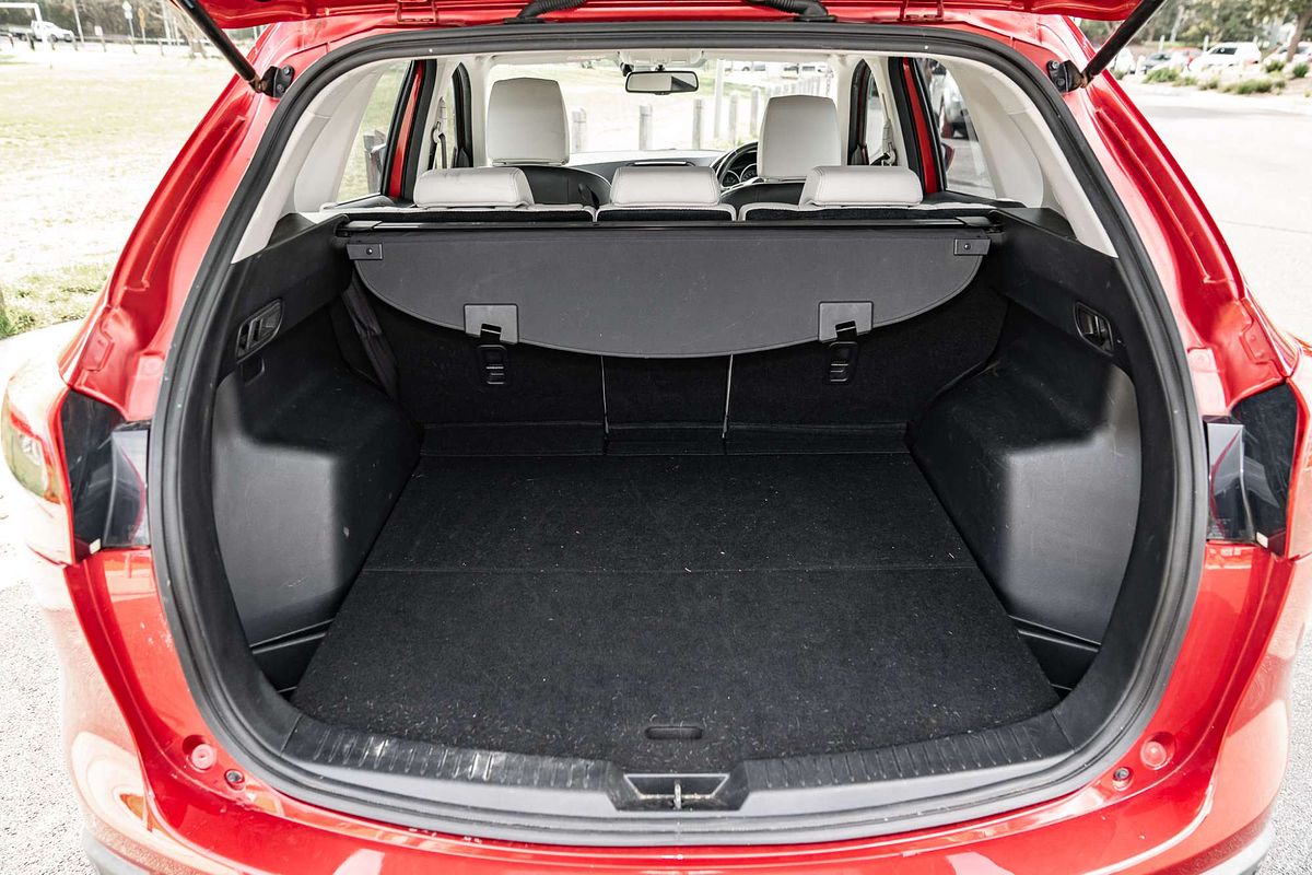 2015 Mazda CX-5 Grand Touring KE Series 2