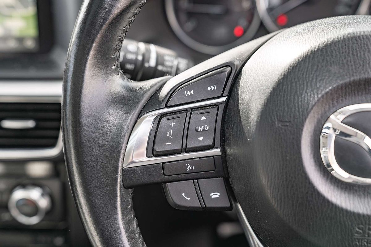 2015 Mazda CX-5 Grand Touring KE Series 2