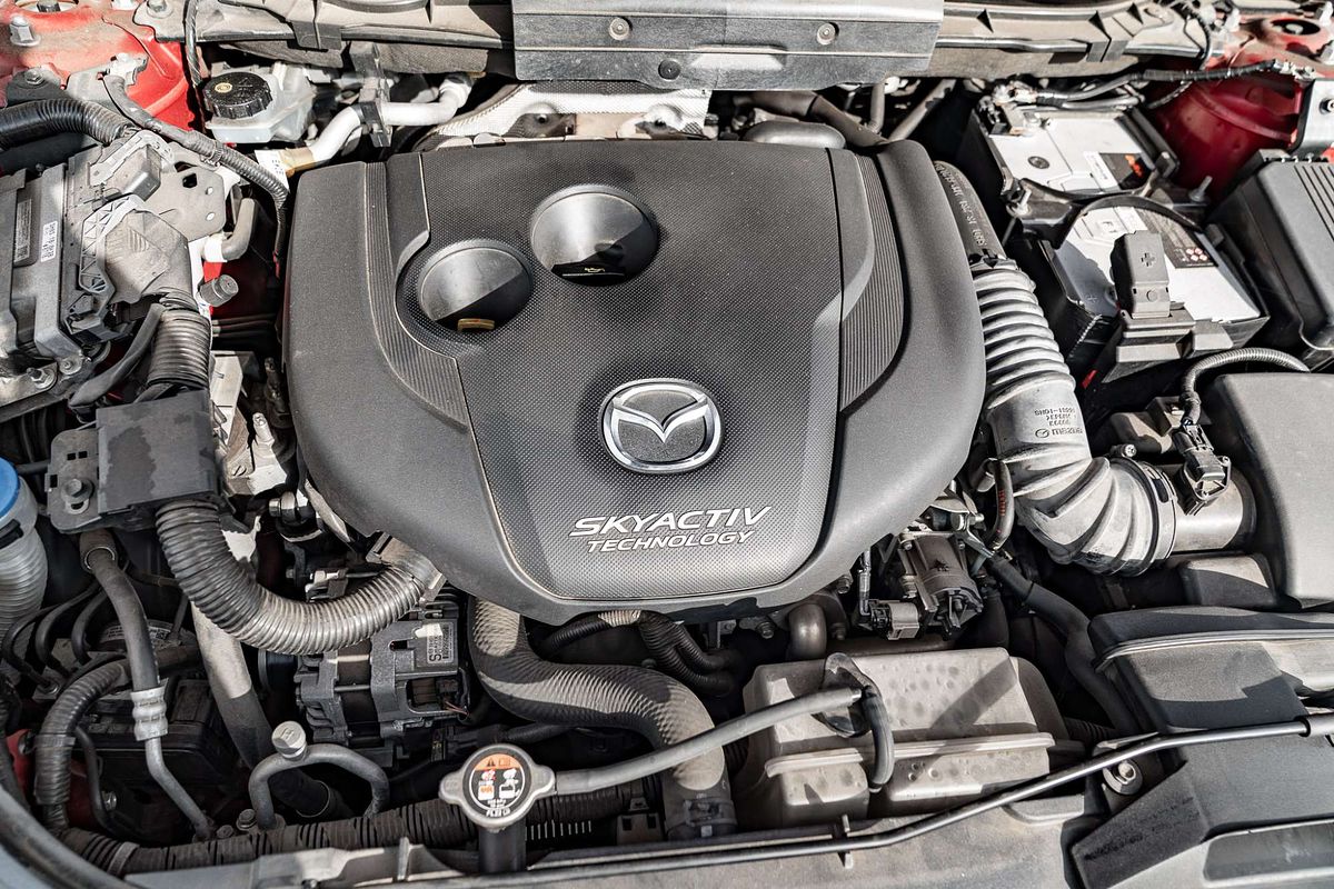 2015 Mazda CX-5 Grand Touring KE Series 2