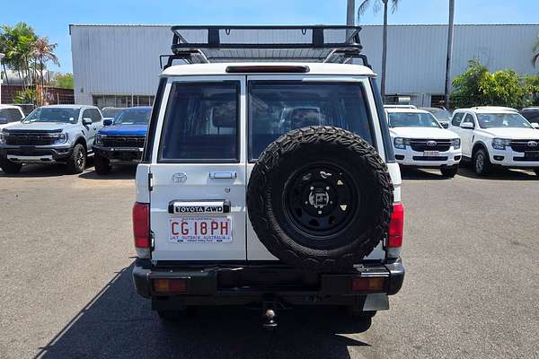 2010 Toyota Landcruiser Workmate VDJ76R