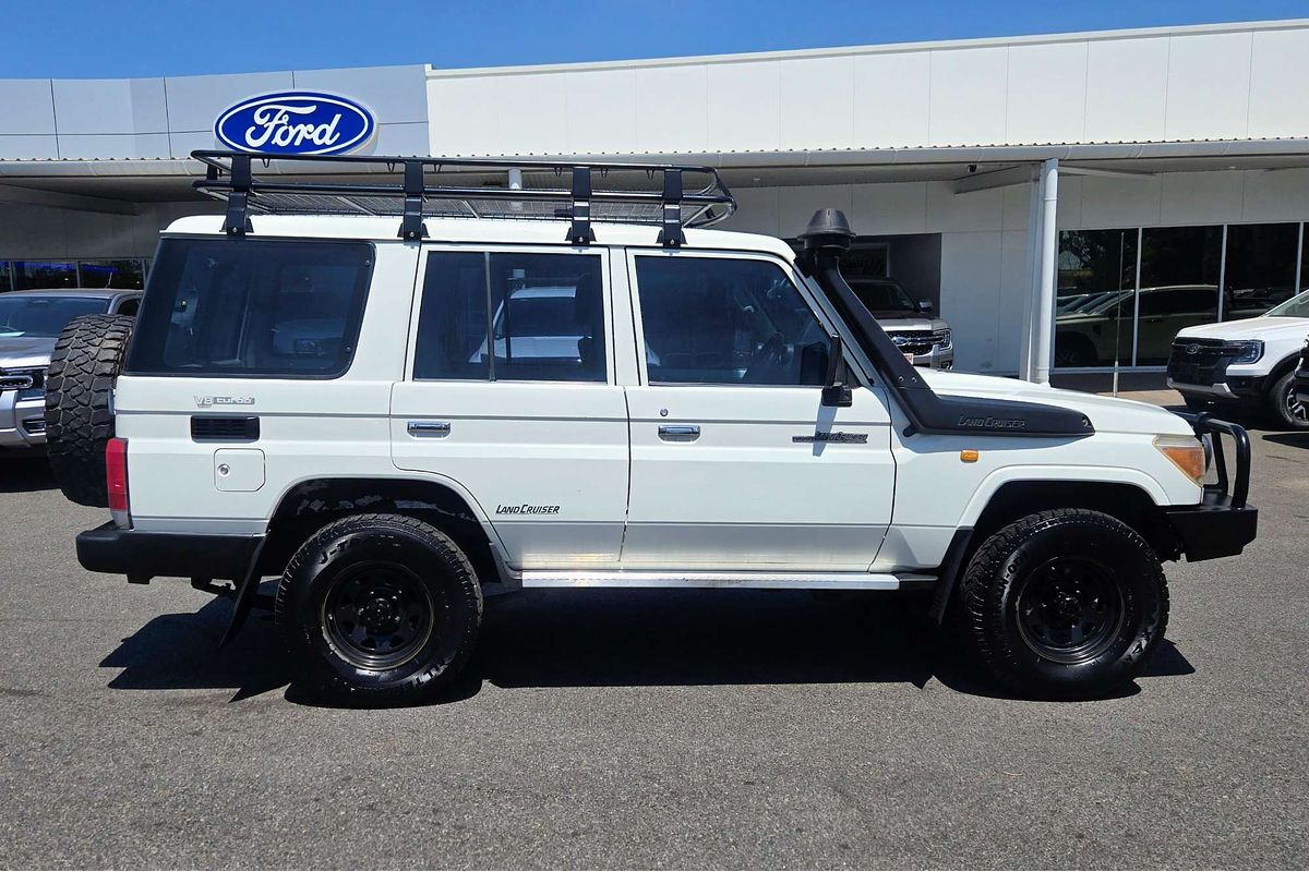 2010 Toyota Landcruiser Workmate VDJ76R