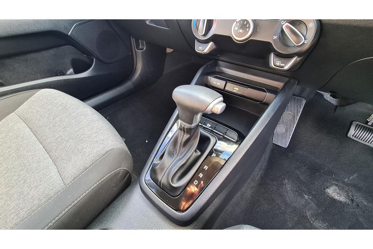 2023 Kia Stonic S YB