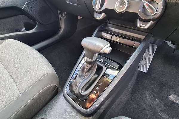 2023 Kia Stonic S YB