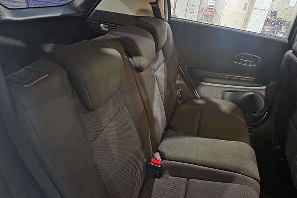 2015 Honda HR-V VTi-S