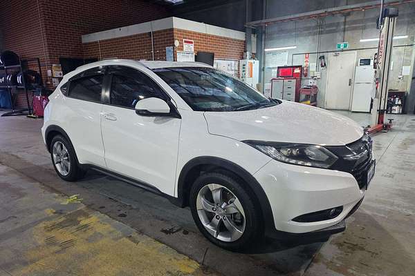 2015 Honda HR-V VTi-S