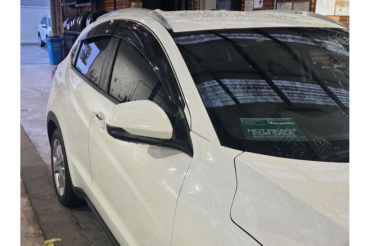 2015 Honda HR-V VTi-S