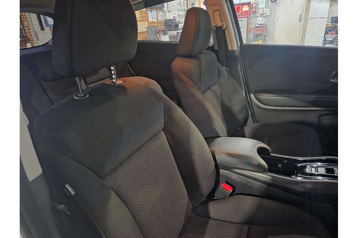 2015 Honda HR-V VTi-S