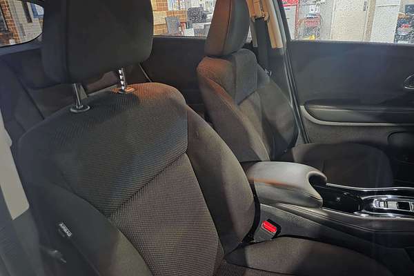 2015 Honda HR-V VTi-S