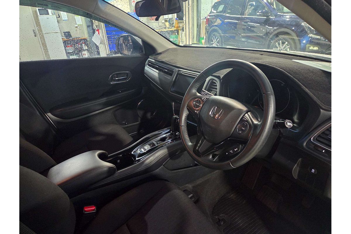 2015 Honda HR-V VTi-S