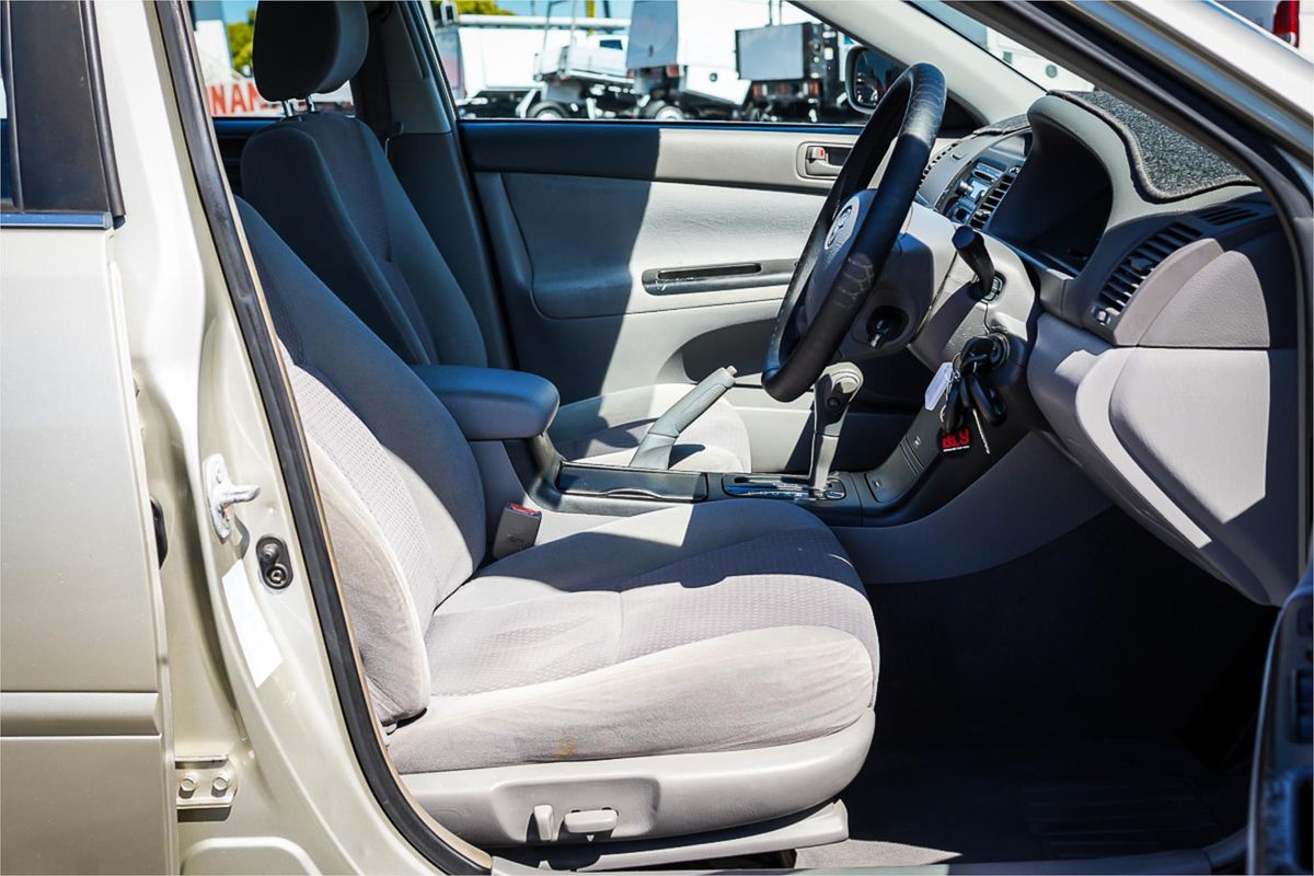 2006 Toyota Camry Altise MCV36R