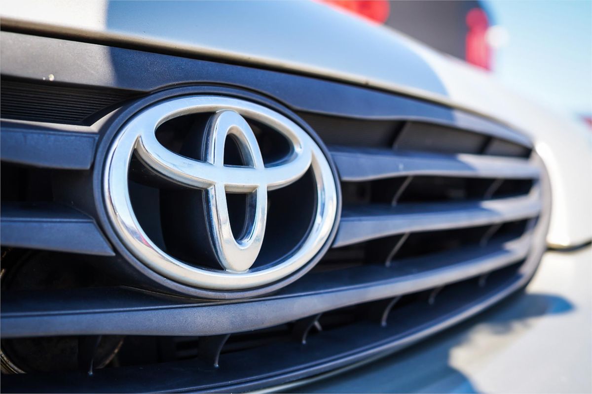 2006 Toyota Camry Altise MCV36R