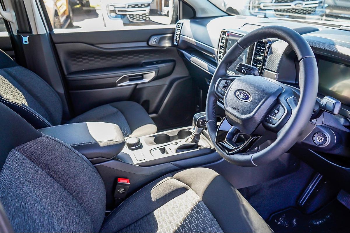 2024 Ford Ranger XLT 4X4 2.0L