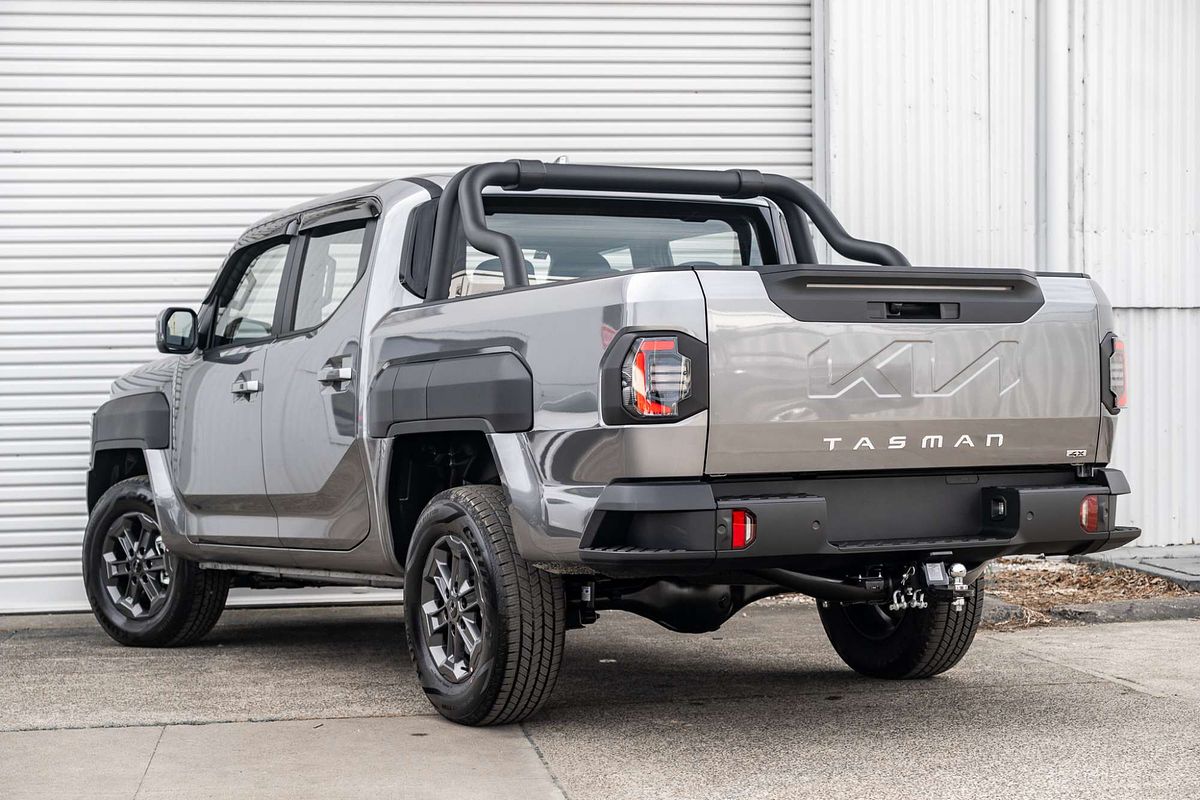 2025 Kia Tasman SX TK 4X4