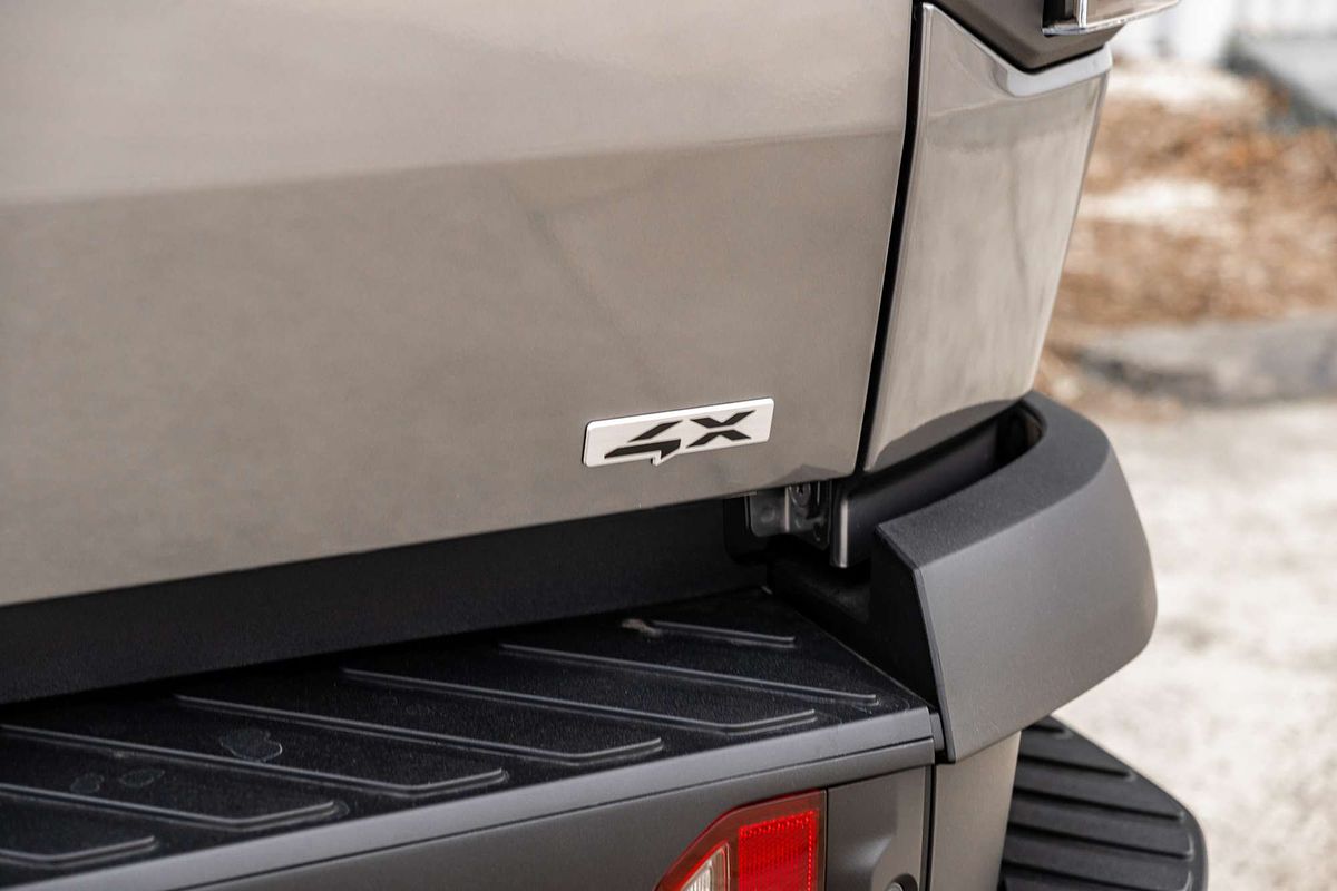2025 Kia Tasman SX TK 4X4