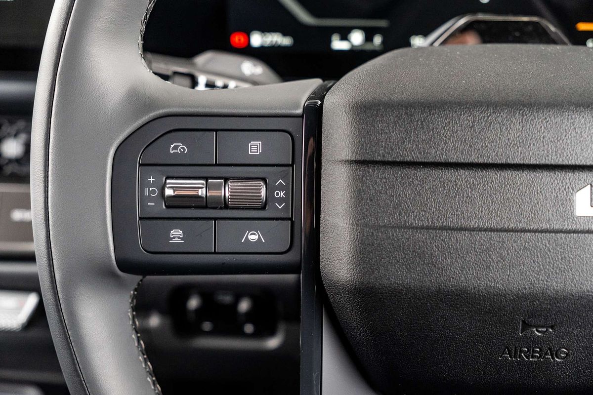 2025 Kia Tasman SX TK 4X4