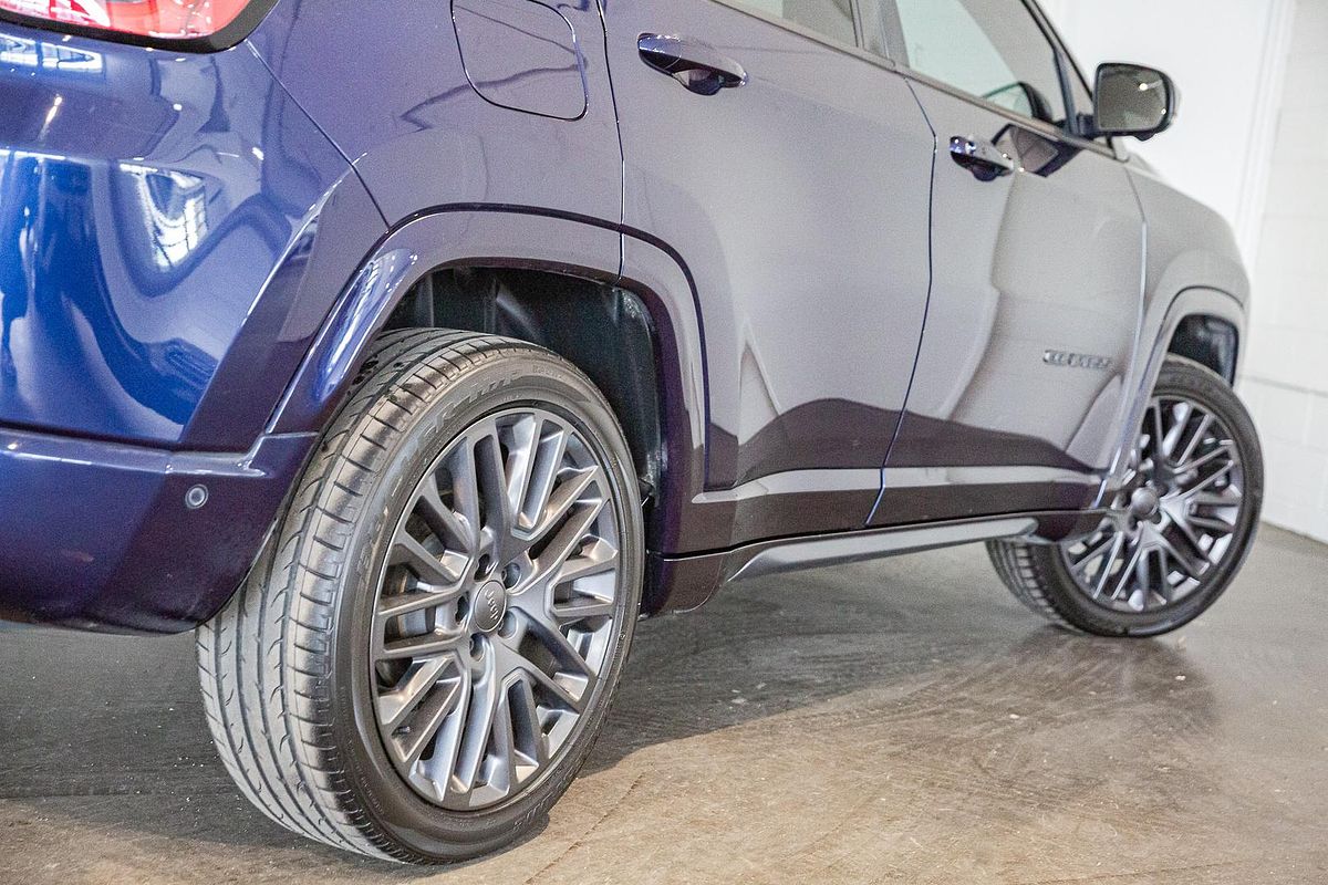 2022 Jeep Compass S-Limited M6