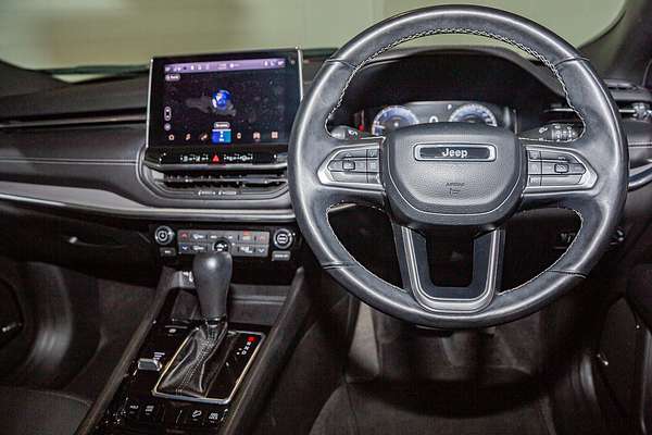 2022 Jeep Compass S-Limited M6