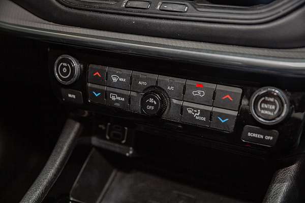 2022 Jeep Compass S-Limited M6