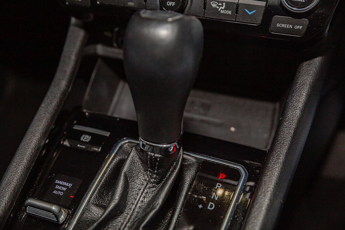 2022 Jeep Compass S-Limited M6